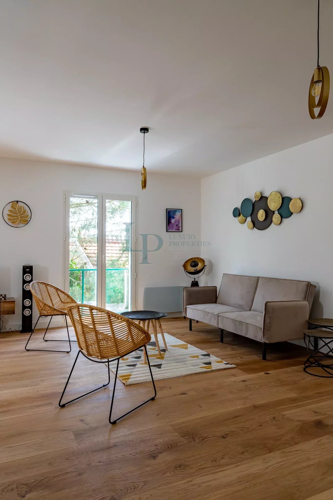 32b5b3342c90205f52dd472156bad238_6b4f97c5e2_2048-original-20724-0.jpg APPARTEMENT 3 PIÈCES MEUBLÉ AVEC BALCON – LE PYLA-SUR-MER