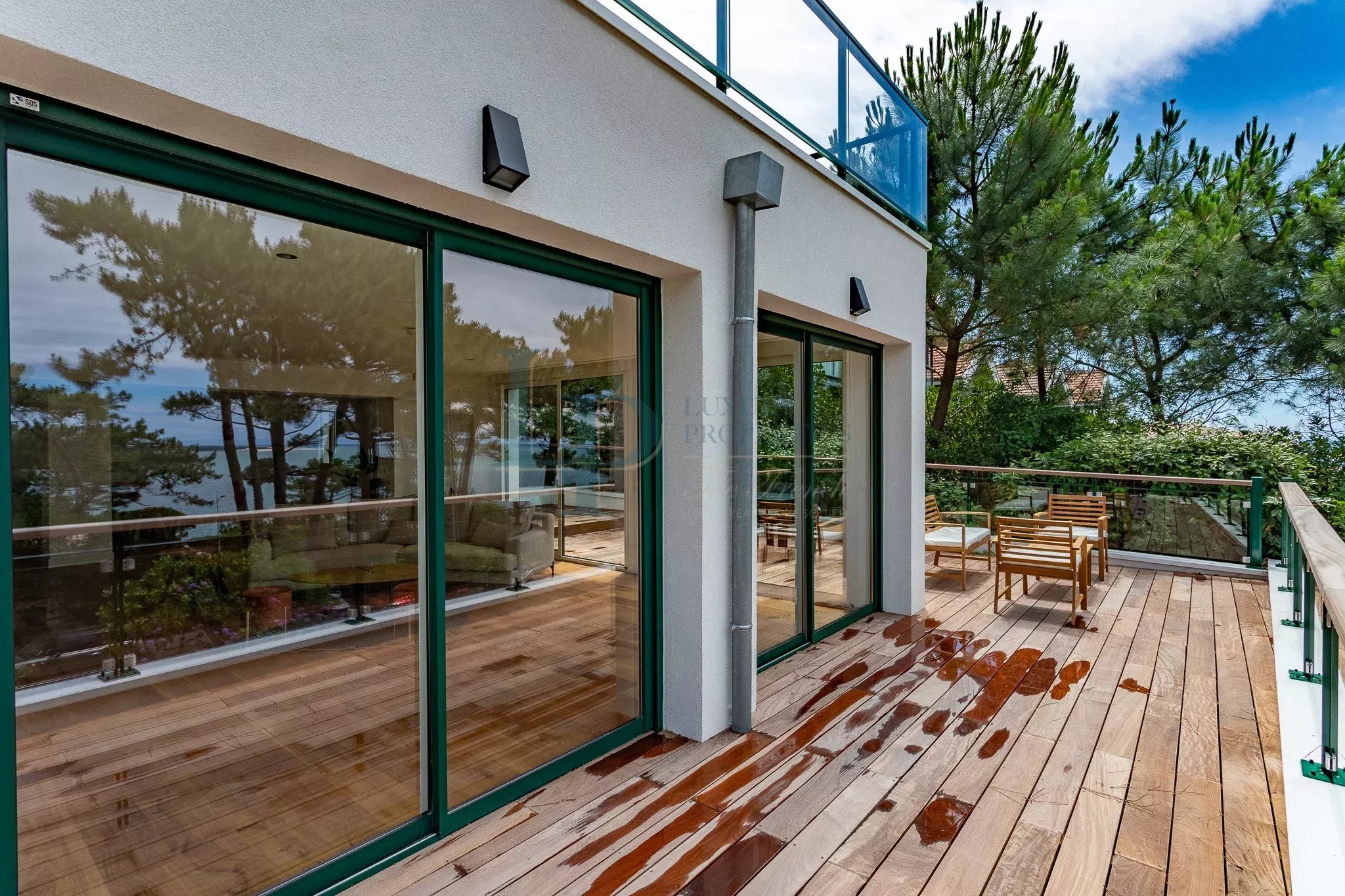 SPECIAL INVESTISSEMENT DE LUXE – APPARTEMENT 4 PIÈCES MEUBLÉ – 155 M² – VUE MER – PYLA-SUR-MER