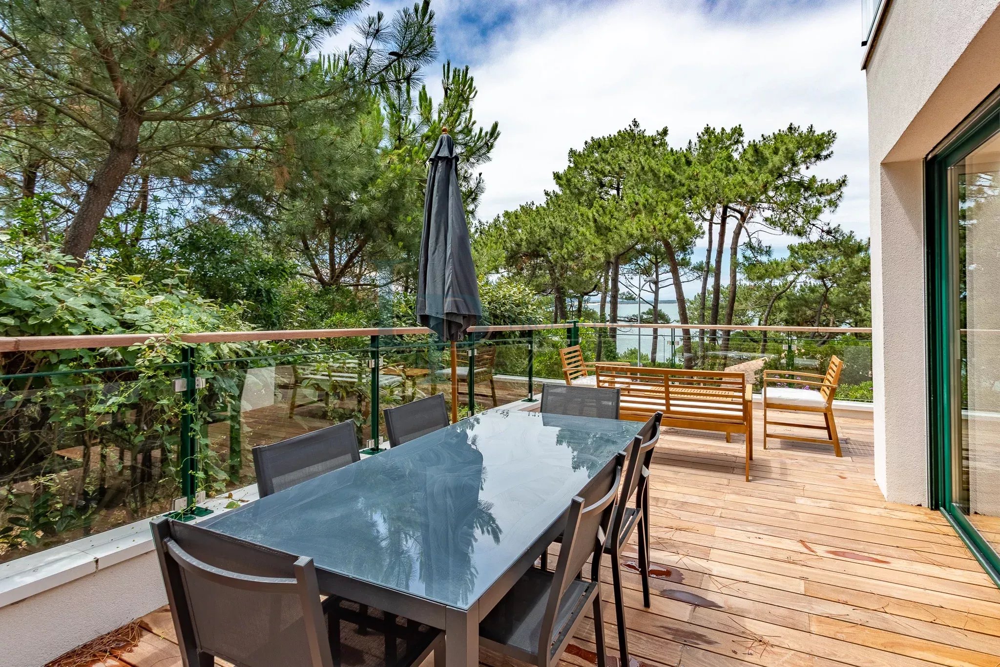SPECIAL INVESTISSEMENT DE LUXE – APPARTEMENT 4 PIÈCES MEUBLÉ – 155 M² – VUE MER – PYLA-SUR-MER