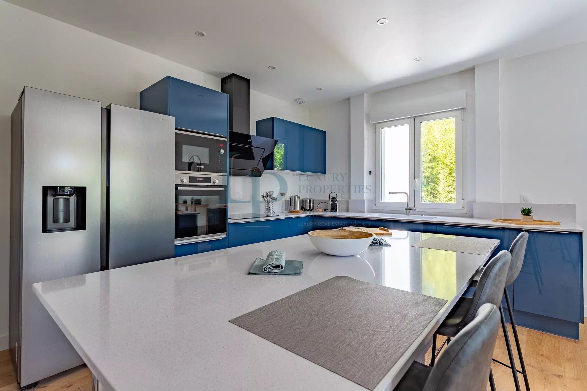 790ab51c4c3790bc03498eec684f0e01_d92fa4d449_2048-original-20724-0.jpg APPARTEMENT 3 PIÈCES MEUBLÉ AVEC BALCON – LE PYLA-SUR-MER