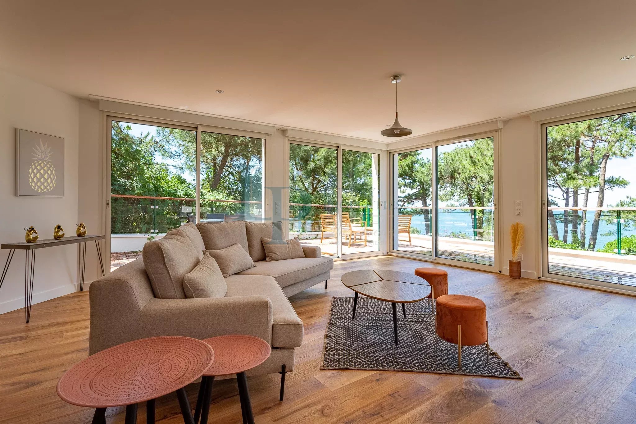 SPECIAL INVESTISSEMENT DE LUXE – APPARTEMENT 4 PIÈCES MEUBLÉ – 155 M² – VUE MER – PYLA-SUR-MER
