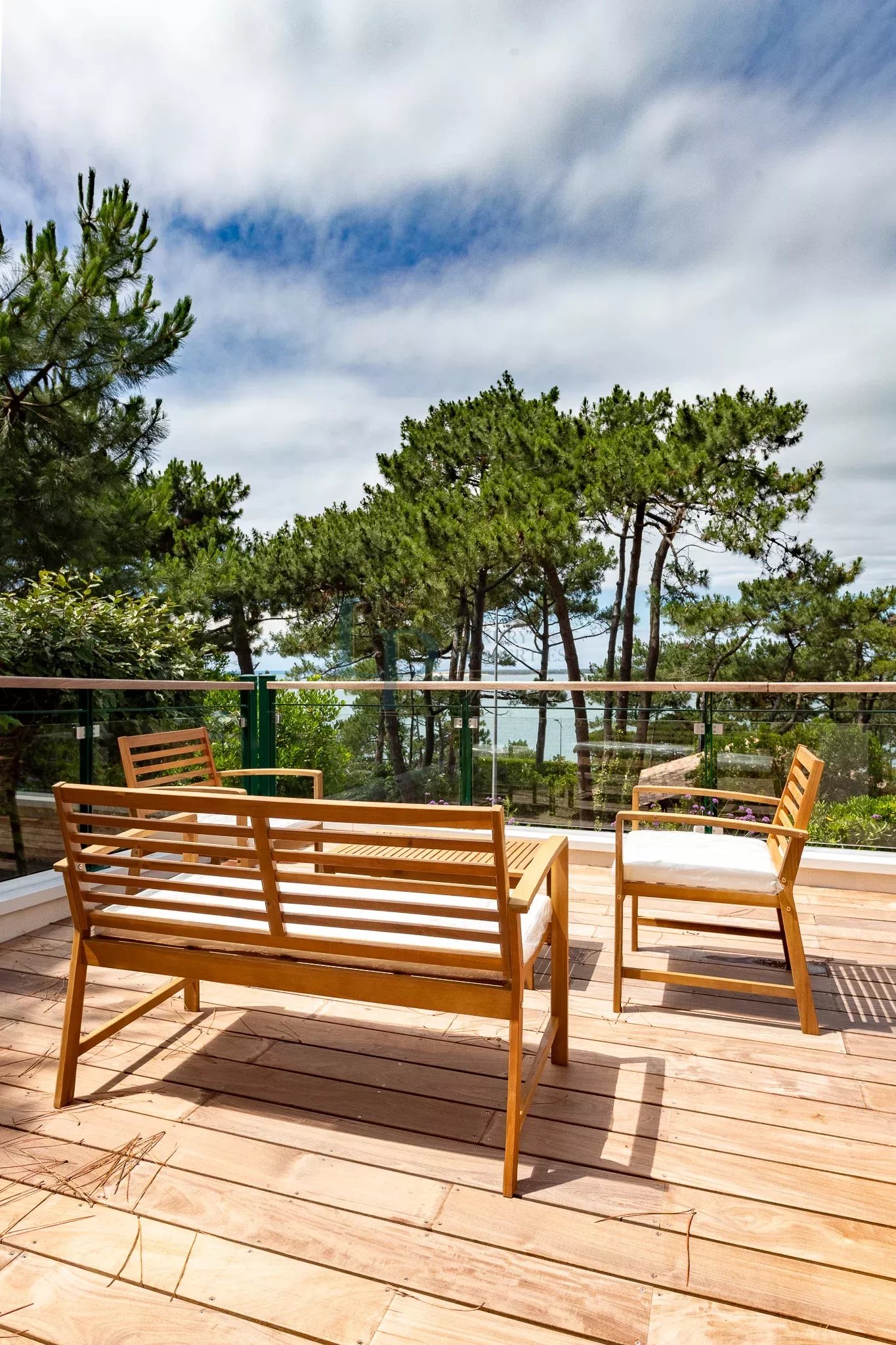 SPECIAL INVESTISSEMENT DE LUXE – APPARTEMENT 4 PIÈCES MEUBLÉ – 155 M² – VUE MER – PYLA-SUR-MER
