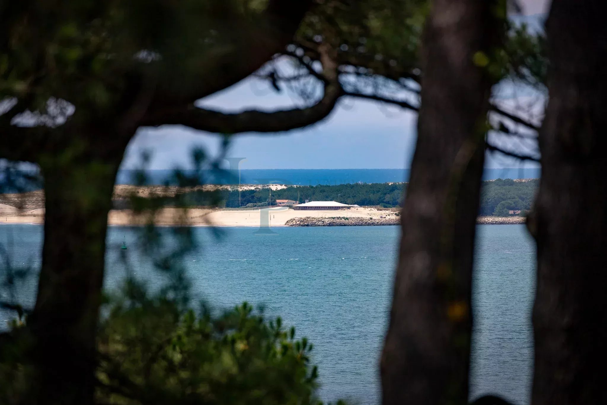 SPECIAL INVESTISSEMENT DE LUXE – APPARTEMENT 4 PIÈCES MEUBLÉ – 155 M² – VUE MER – PYLA-SUR-MER