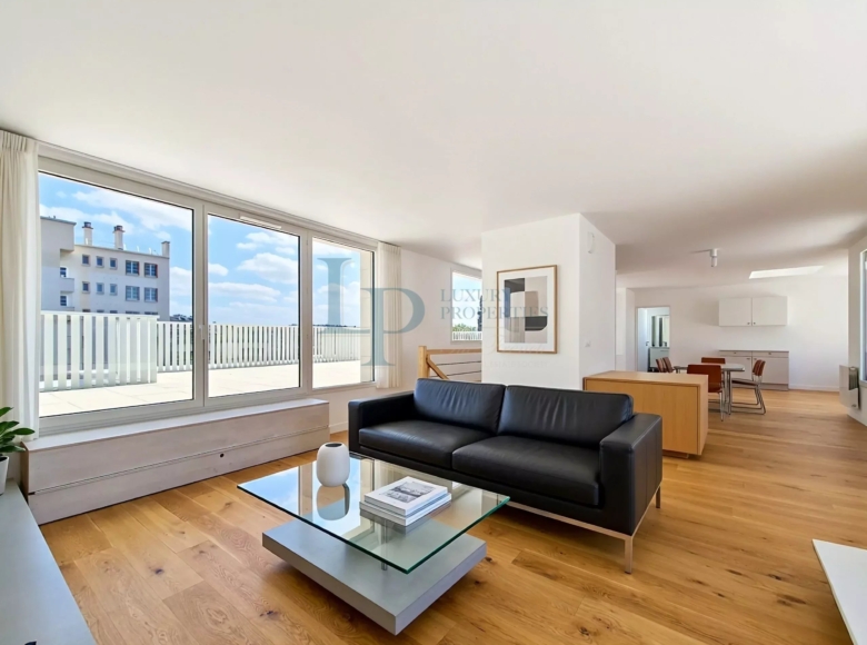 RÉSIDENCE CARRÉ DES ARTS · ISSY-LES-MOULINEAUX – Duplex d’exception