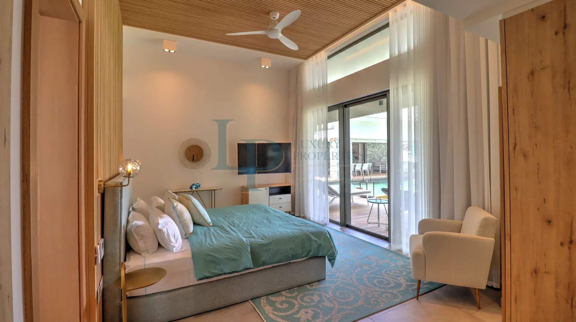 505f9b2ac5d0648625db6b7485b7e027_9c5f08c9a1_2400-original-24072-0.jpg Superbe Villa moderne de 4 chambres au nord de l’ile Maurice