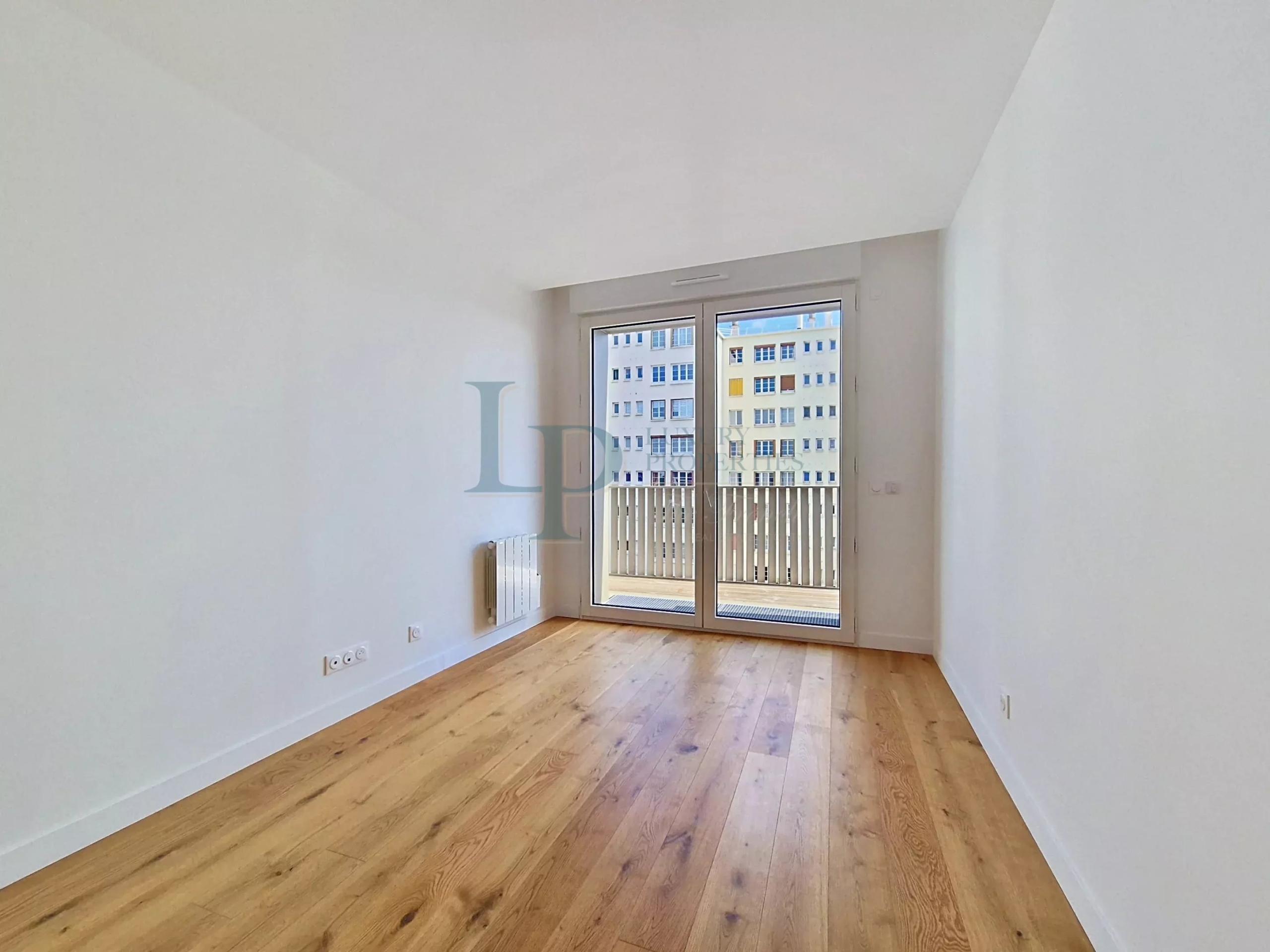 d5a72fcb081ab62a18b03616b68767fc_37961b1956_2896-original-22832-0.jpg RÉSIDENCE CARRÉ DES ARTS · ISSY-LES-MOULINEAUX – Duplex d’exception