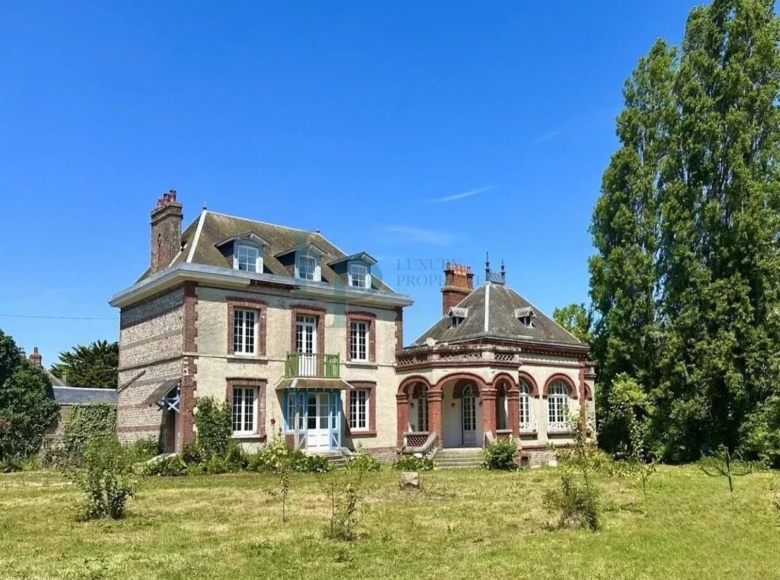 PROPRIÉTÉ D’EXCEPTION SUR 2366 M2 DE TERRAIN, SAINT VALÉRY EN CAUX, CÔTE D’ALBÂTRE, SEINE-MARITIME (76) SAINT-VALERY-EN-CAUX (76460)