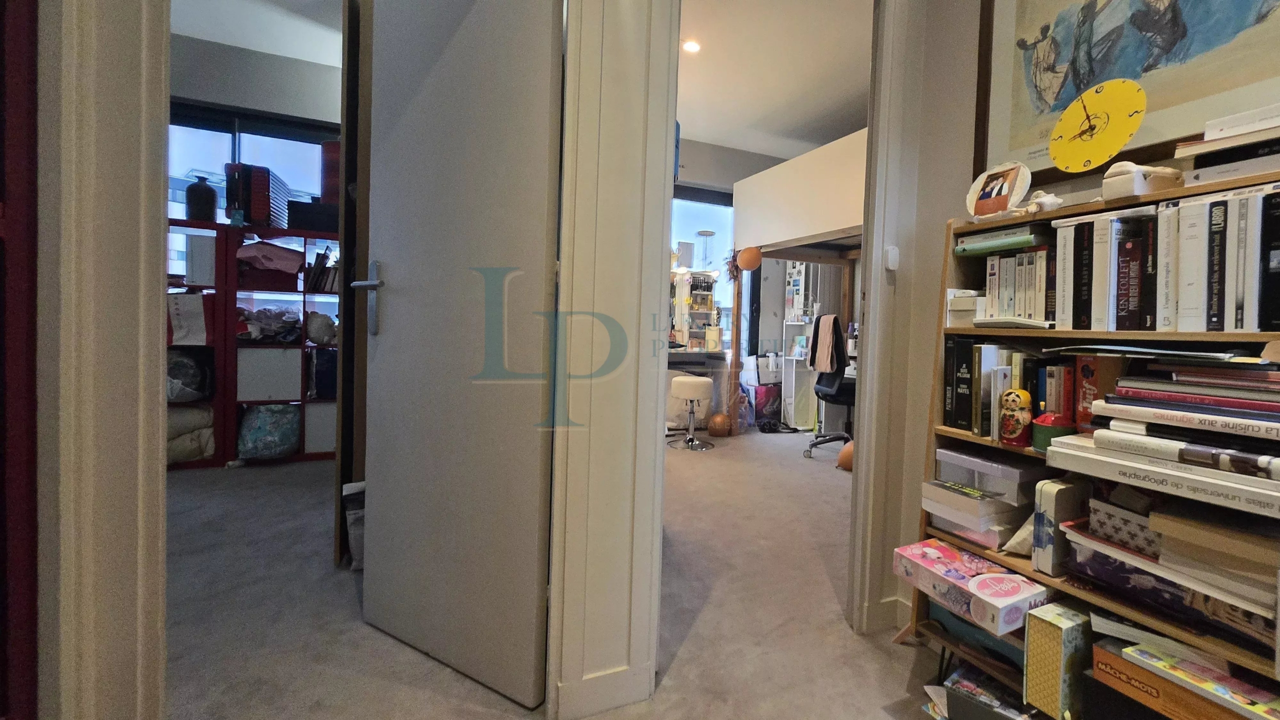 3b4e1c4fb6a11f134618e184e62f312b_4a0d7bbad5_4000-original-20836-0.jpg Appartement familial Paris 16 – 4 pièce(s) 93 m2, rooftop, vue Tour Eiffel, calme, luminosité, Métro Ranelagh , Maison de la Radio