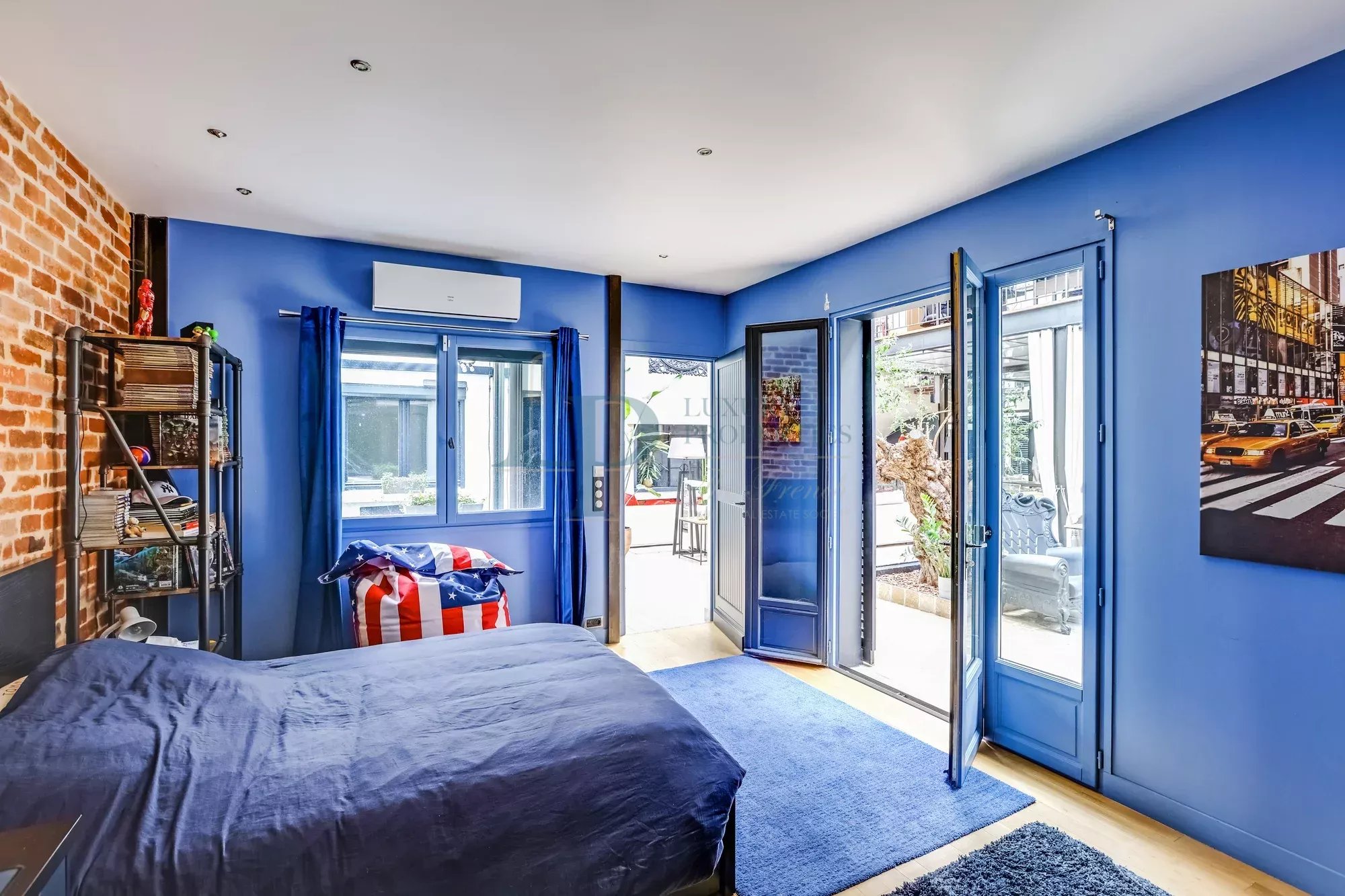 46005ce1d7513aa635b7cccfdd030ef6_b0f482293c_2000-original-24594-0.jpg Loft-Maison d’Architecte à Courbevoie/Bécon