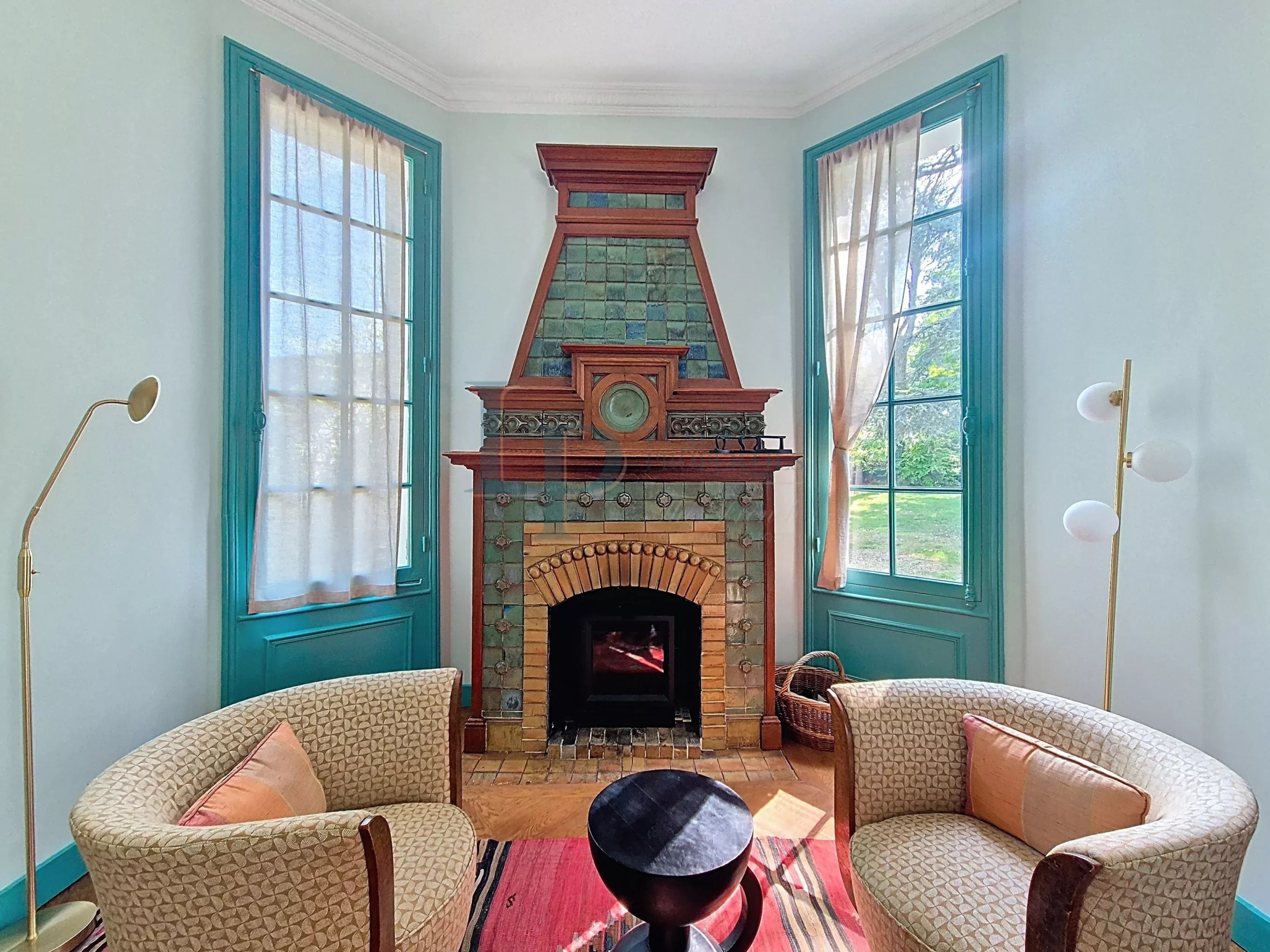 Property “Affolante” Historic Near Paris Gates