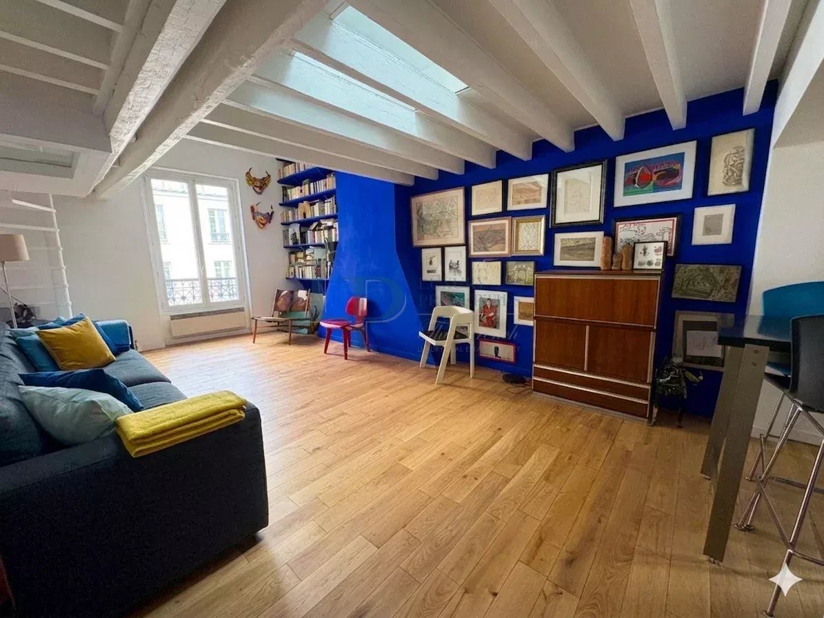 e354a6f15cc8d288eb577bf657cced3d_47fcd69f27_1195-original-24894-0.jpg Paris VI/Rue de Sèvres – Duplex d’exception – Dernier étage