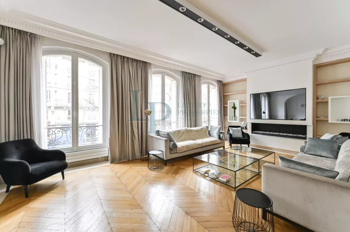 2f5cc4a64062c7678e3045c19d177af6_6bc774a8fc_1182-original-27106-0.jpg EXCLUSIVITÉ I PARIS XVII I TERNES / NIEL I APPARTEMENT 5 PIÈCES I 3 CHAMBRES I SERVICE I DOUBLE CAVE