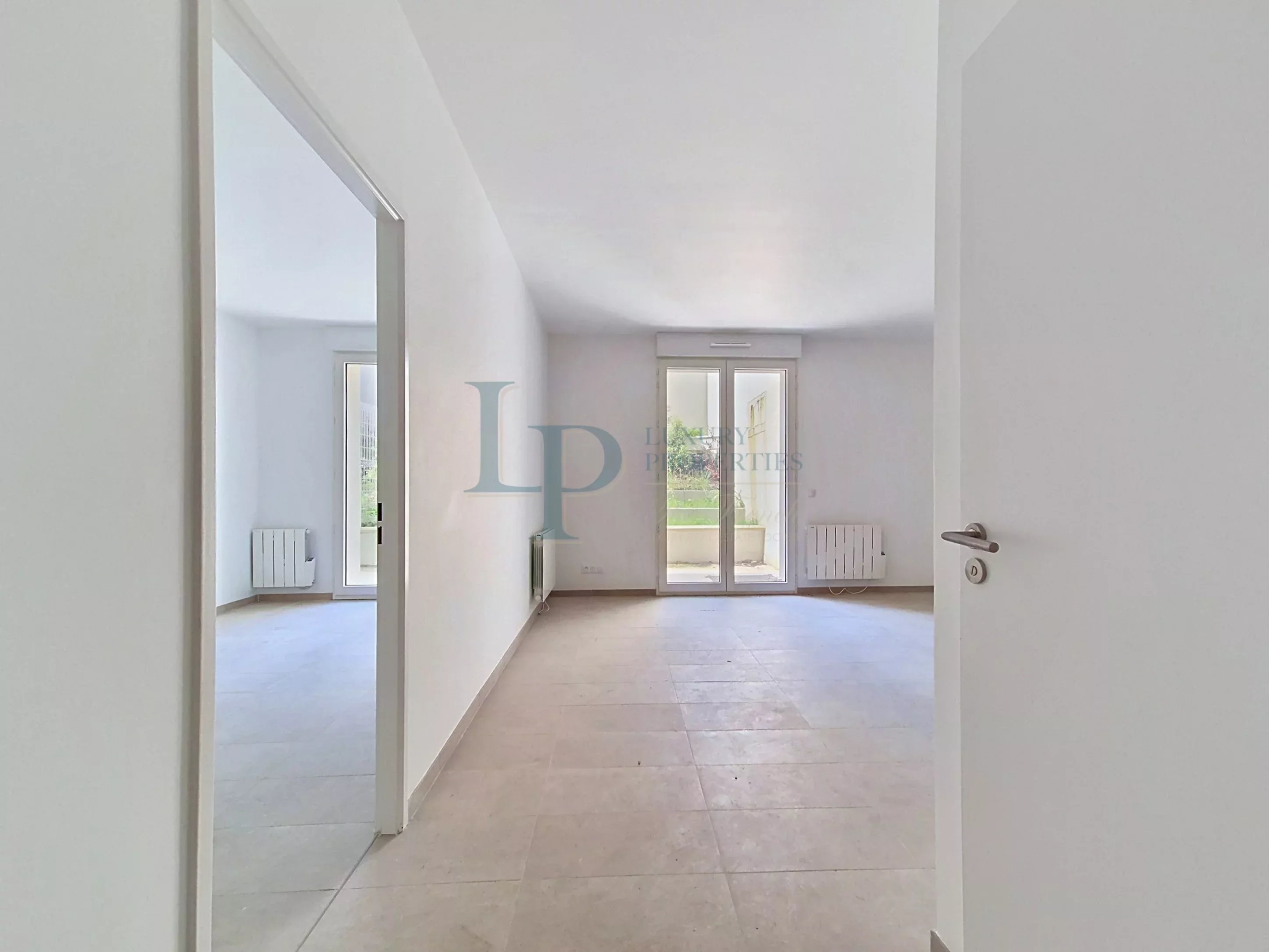 RESIDENCE SQUARE OF THE ARTS · ISSY-LES-MOULINEAUX – Exceptional 3-room apartment