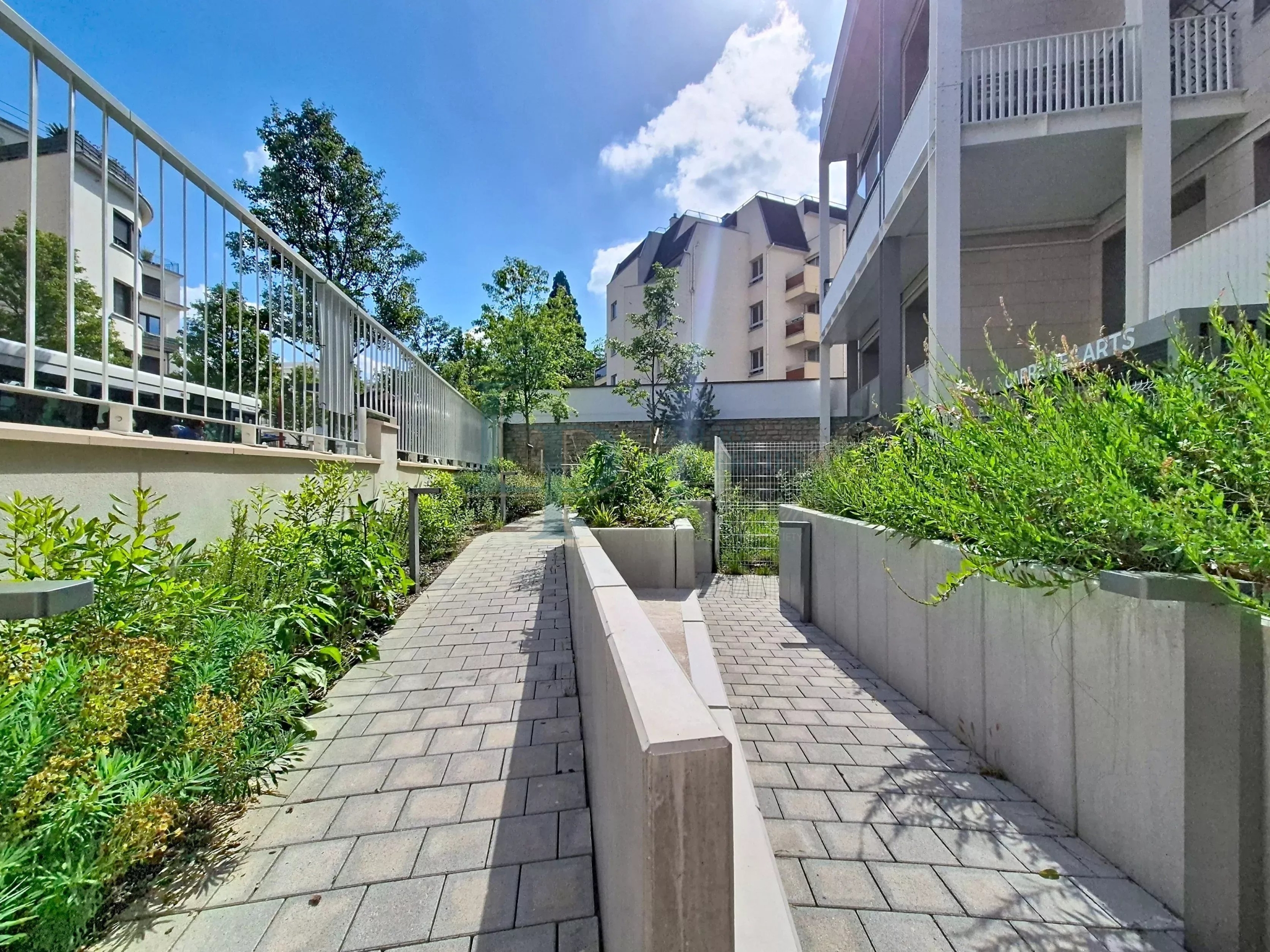 RÉSIDENCE CARRÉ DES ARTS · ISSY-LES-MOULINEAUX – Appartement de 2 pièces d’exception