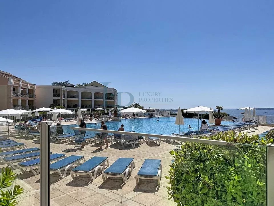 Villa des Peintres Quartier de la Croix des Gardes — au cœur de la pinède cannoise