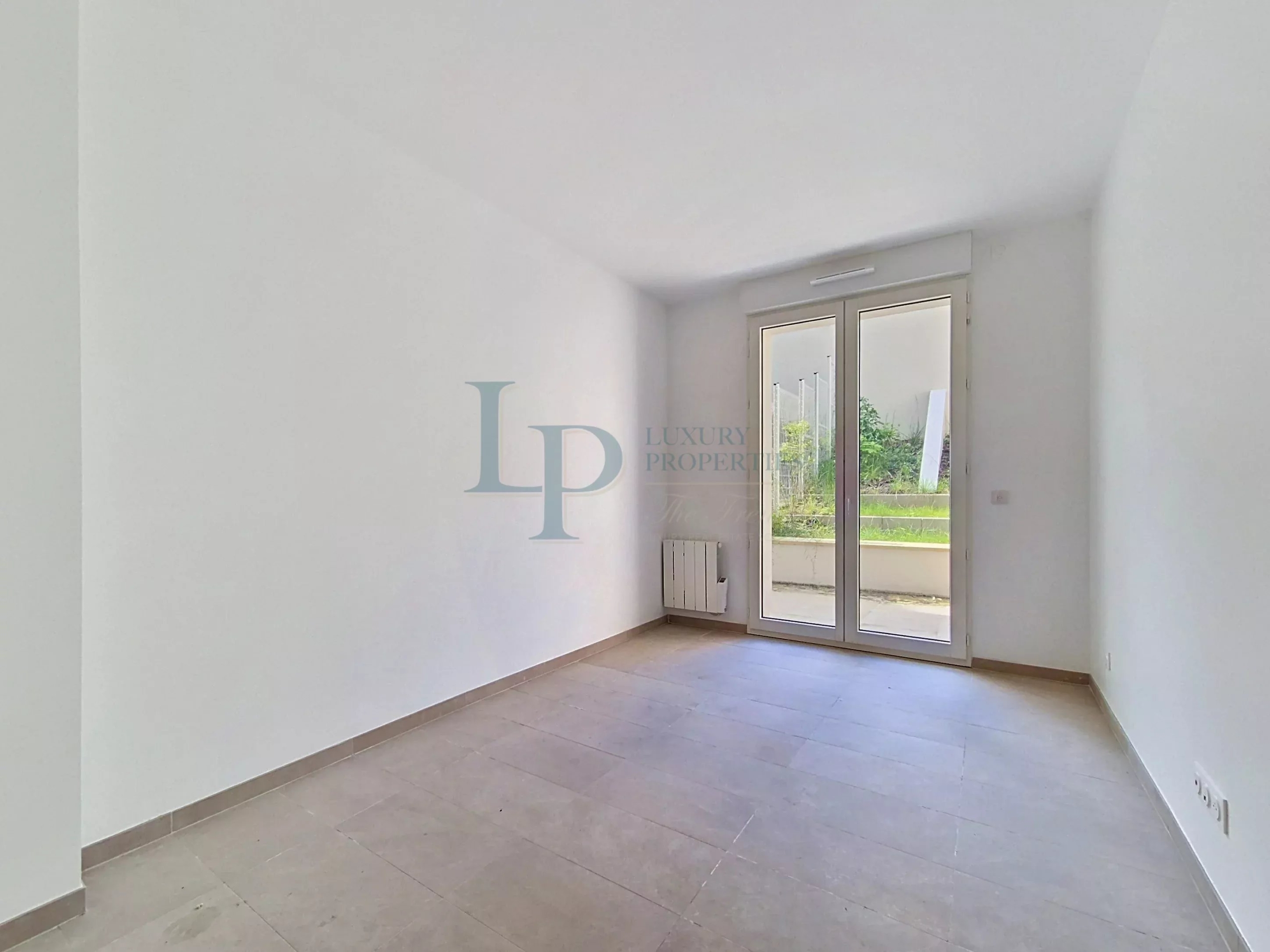 RESIDENCE SQUARE OF THE ARTS · ISSY-LES-MOULINEAUX – Exceptional 3-room apartment