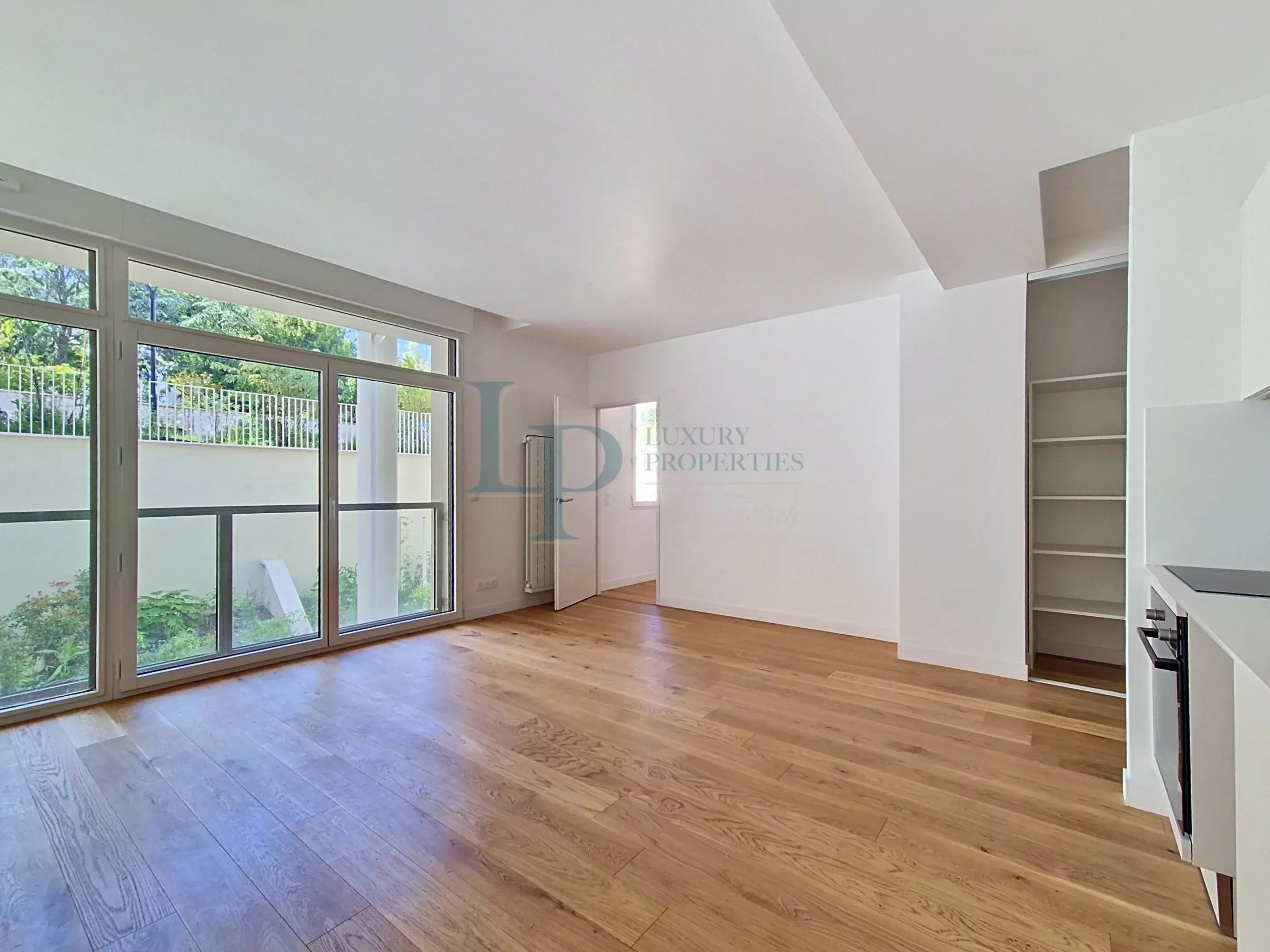 RÉSIDENCE CARRÉ DES ARTS · ISSY-LES-MOULINEAUX – Appartement de 2 pièces d’exception