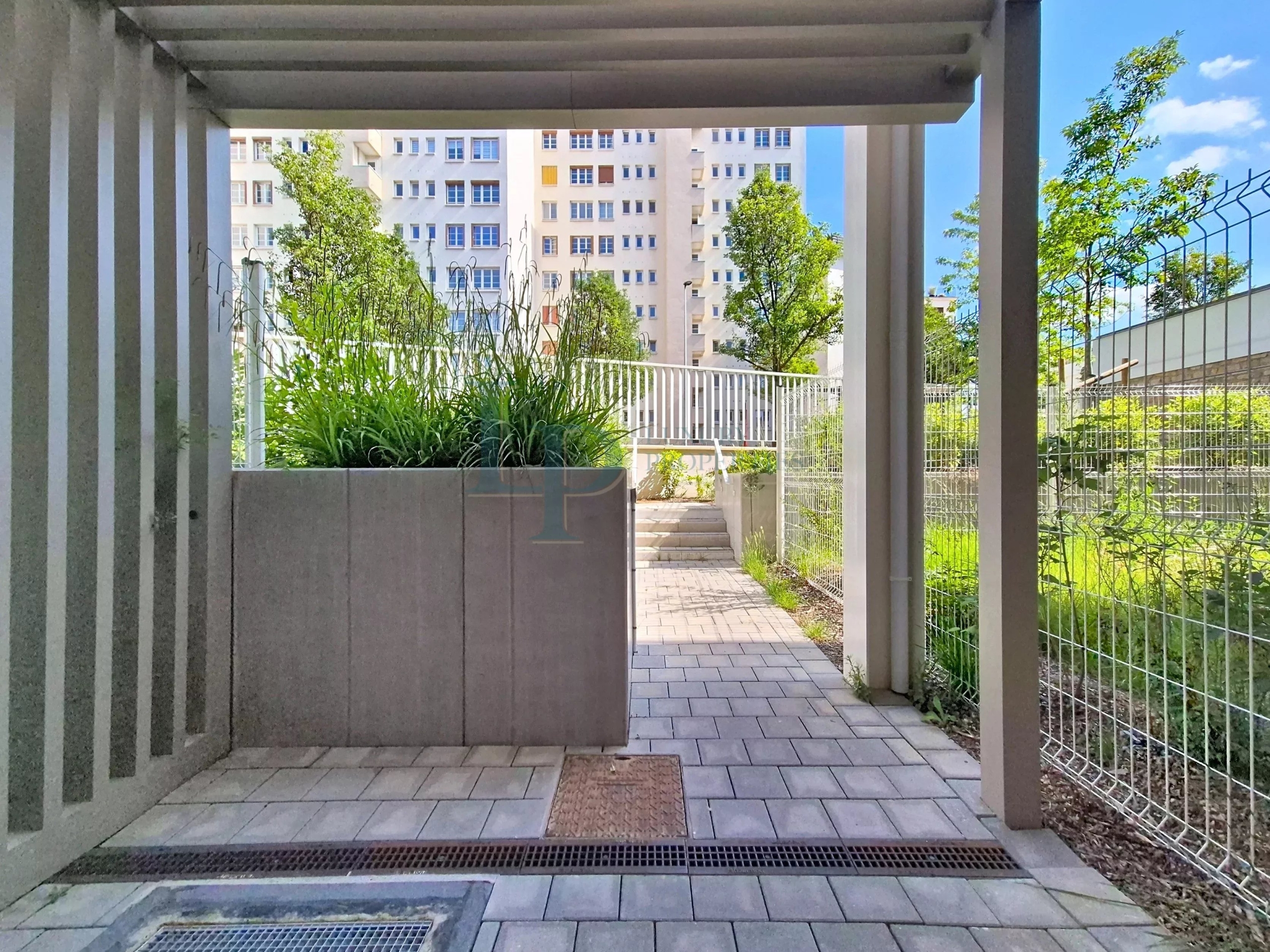 RÉSIDENCE CARRÉ DES ARTS · ISSY-LES-MOULINEAUX – Appartement de 2 pièces d’exception