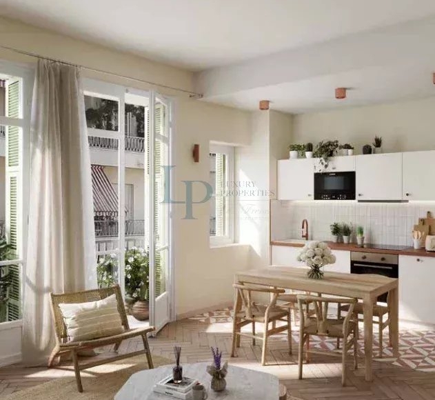 VILLA SIÉBEL – NICE | Coup de cœur, 3 pièces