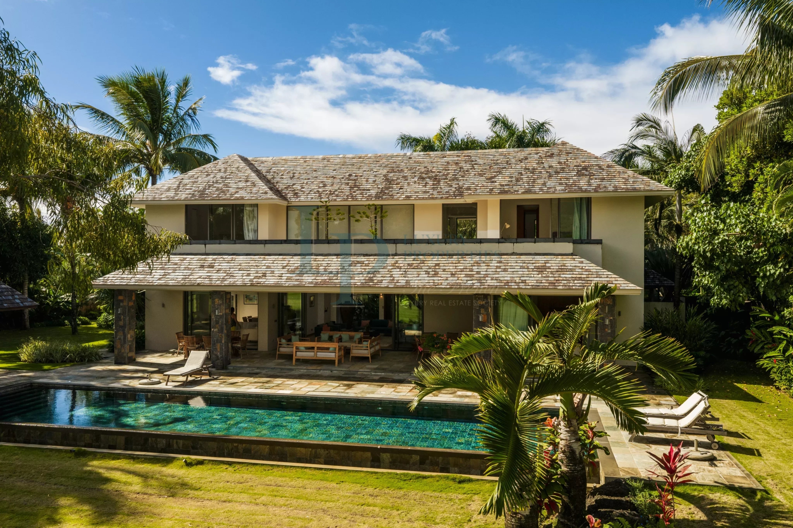 Superbe villa avec vue sur le Golf