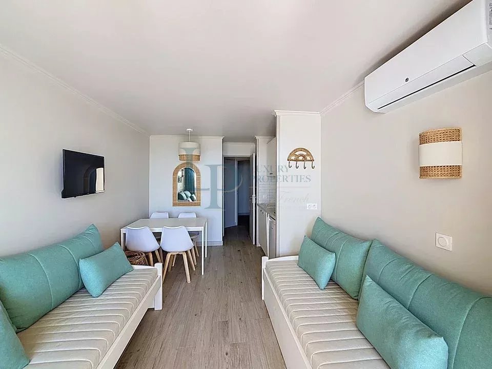 93593fc90d8cecdee794d67a2d30d477_4e3f464461_960-original-36605-0.jpg Villa des Peintres Quartier de la Croix des Gardes — au cœur de la pinède cannoise