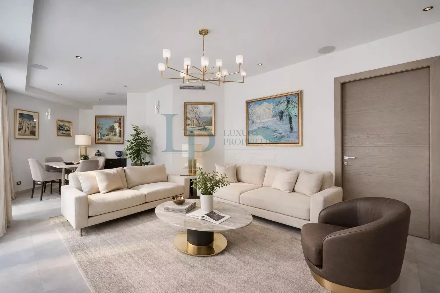 PARIS VIII – SAINT-HONORÉ / HAUSSMANN – TOP FLOOR WITH SOUTH-FACING TERRACE