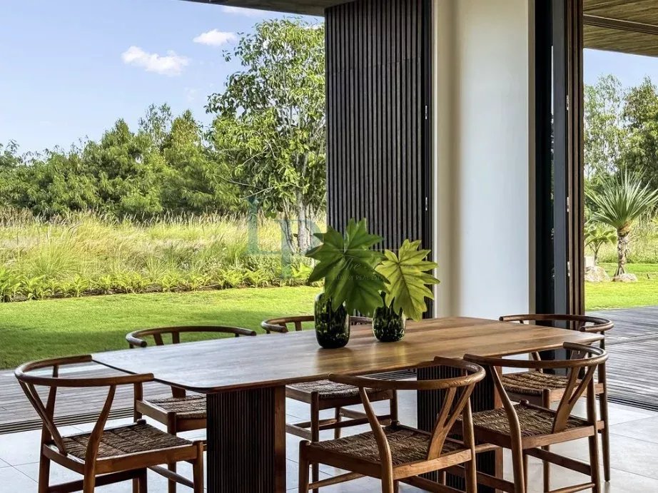 Superbe villa de grand luxe H15, Rive Est, Beau Champ