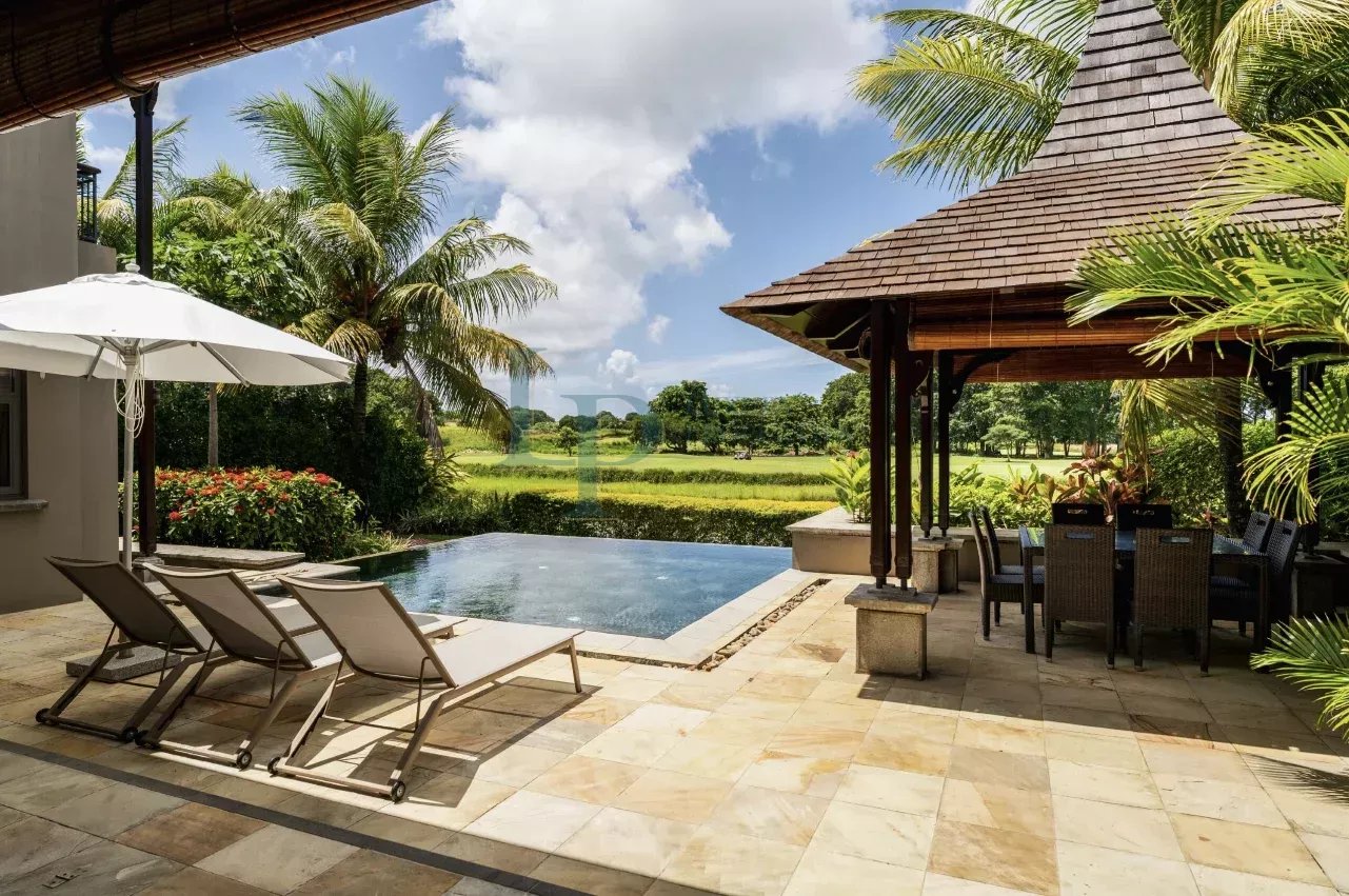 973566e4202d15274f1c5a883ea5a8f5_2491792482_1281-original-38606-0.jpg Superbe Villa à Bel Ombre