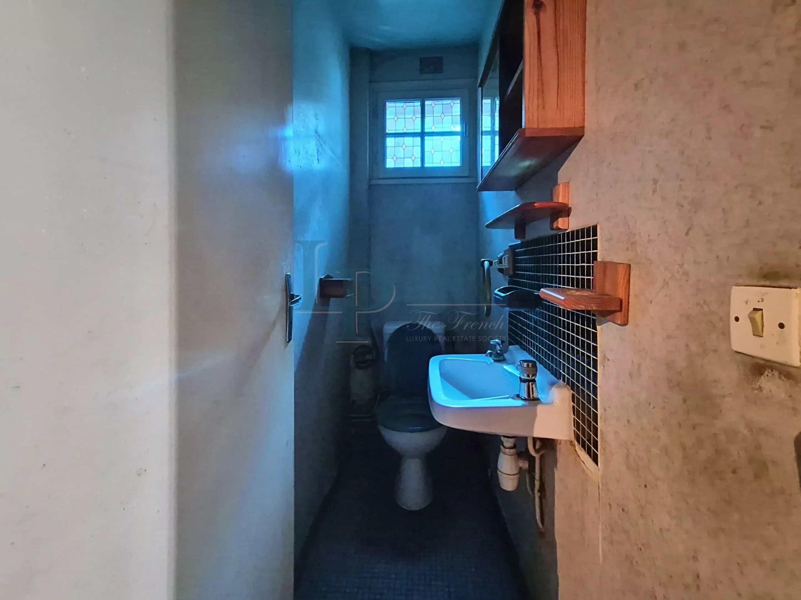 FONTENAY-LE-FLEURY (78) – MAISON FAMILIALE DE 200 M² À RÉINVENTER, AUX PORTES DE SAINT-CYR-L’ÉCOLE