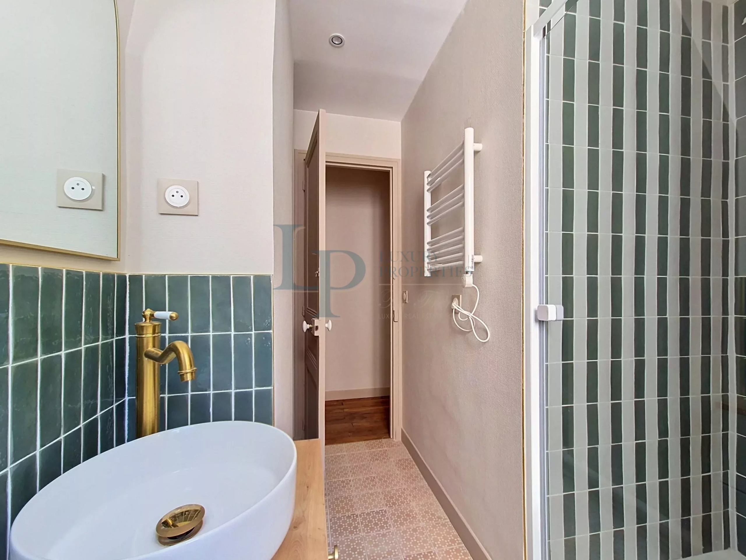 8c3c8fe94e5809d33996c39f3a7217d4_23245c85c5_2896-original-47171-0.jpg PARIS 14th – BELLE PLAISANCE – 3 exceptional rooms