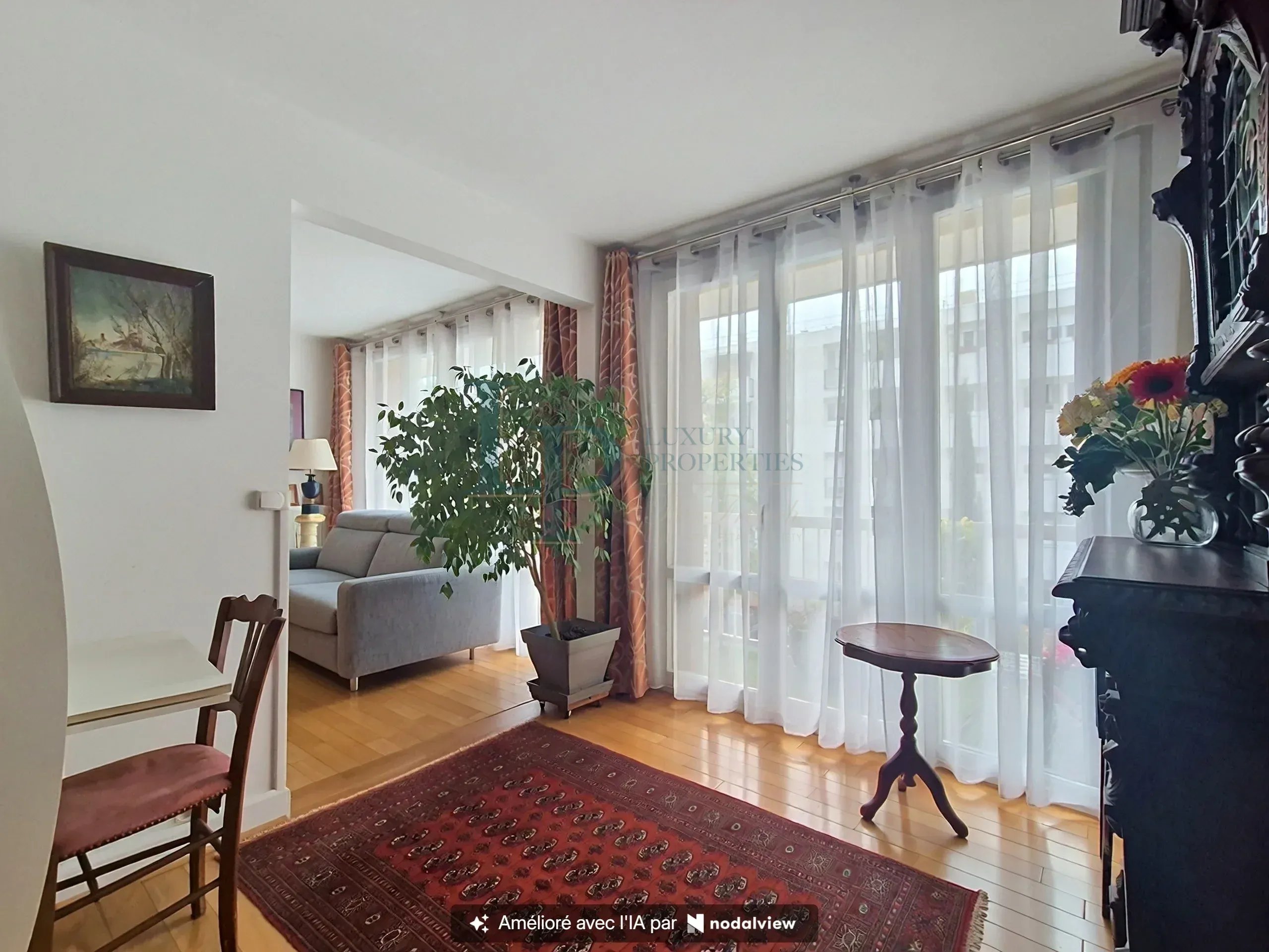 477ae0e3d90fb324342819b819cfb3a2_e2986ca3b6_2560-original-49271-0.jpg Appartement 3 pièces 57.97m² Vente à Chaville