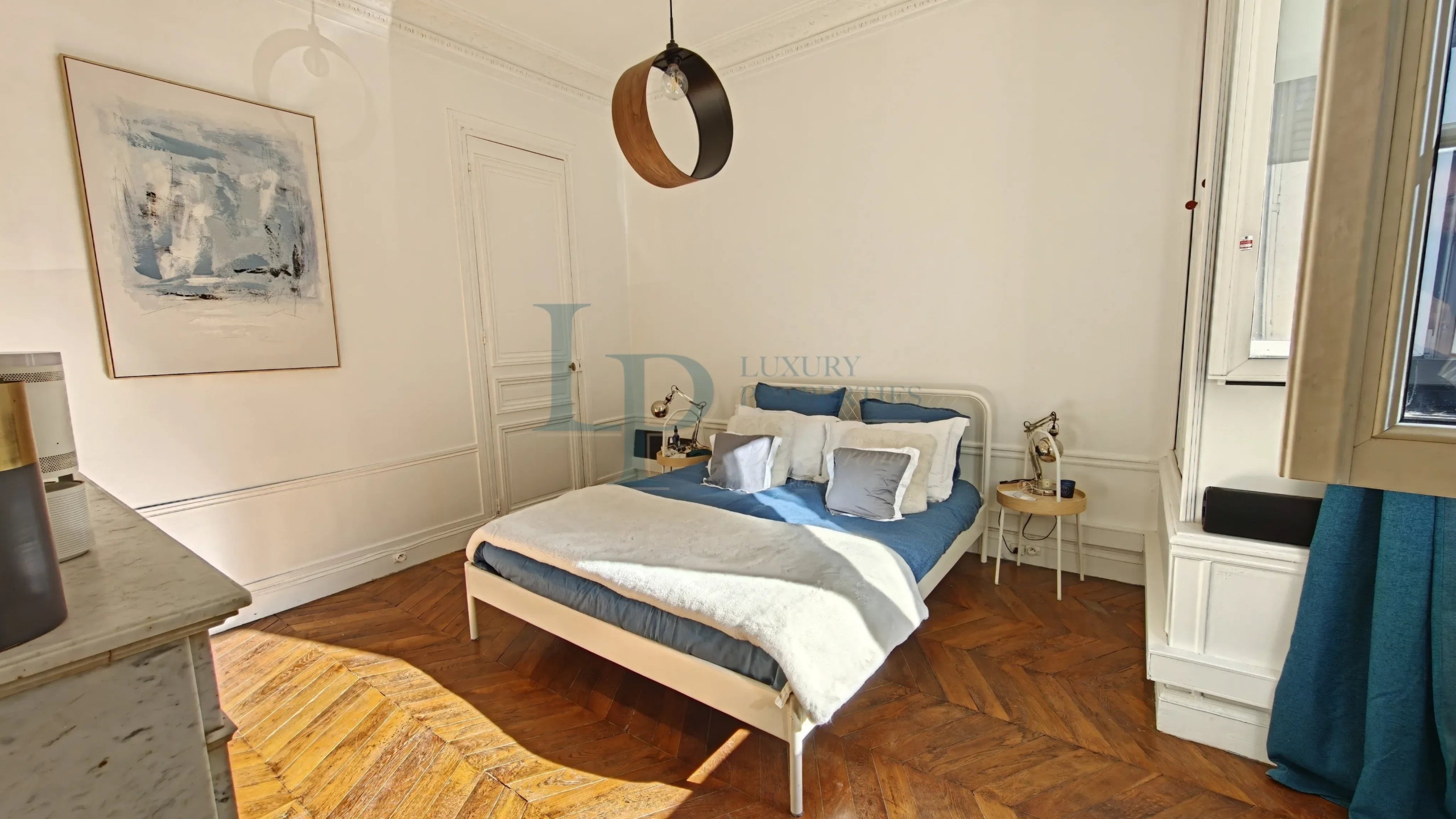 Paris 16e, Passy : 45 m² de charme ancien